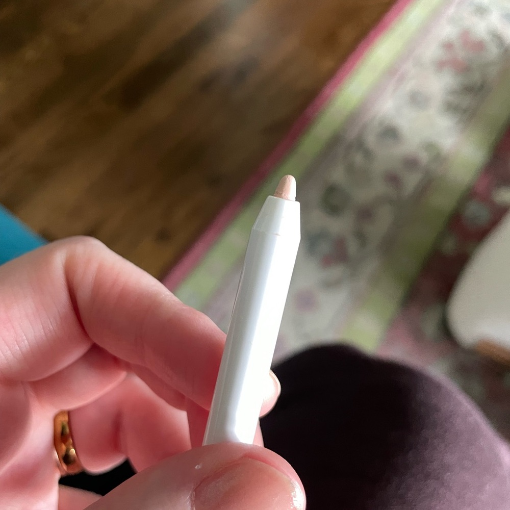 Lisa Eldridge Pinpoint Concealer - Shade 1 - Picture 6 of 9